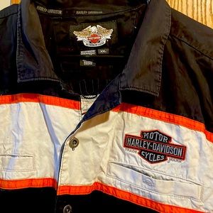 Like New Harley Davidson button down shirt
